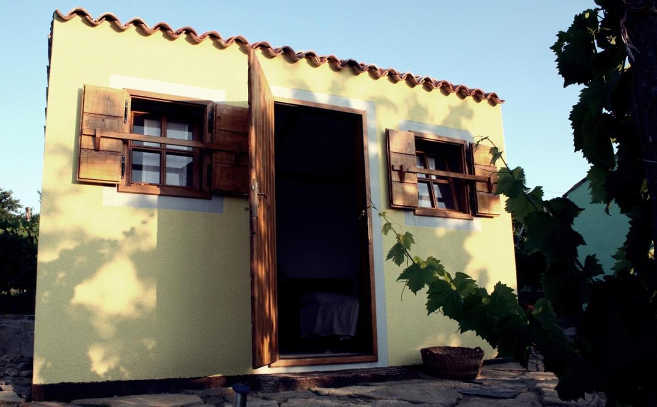 Glamping Green Istria Tiny Houses Truške 外观 照片
